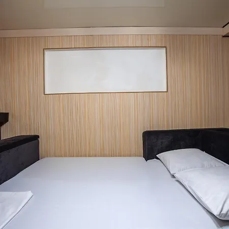 Comfort 24 *